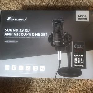 Sounds card with microphone